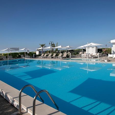 Hotel Imperial Palace Lido di Jesolo Exteriör bild