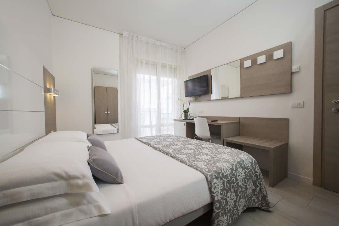 Hotel Imperial Palace Lido di Jesolo Exteriör bild