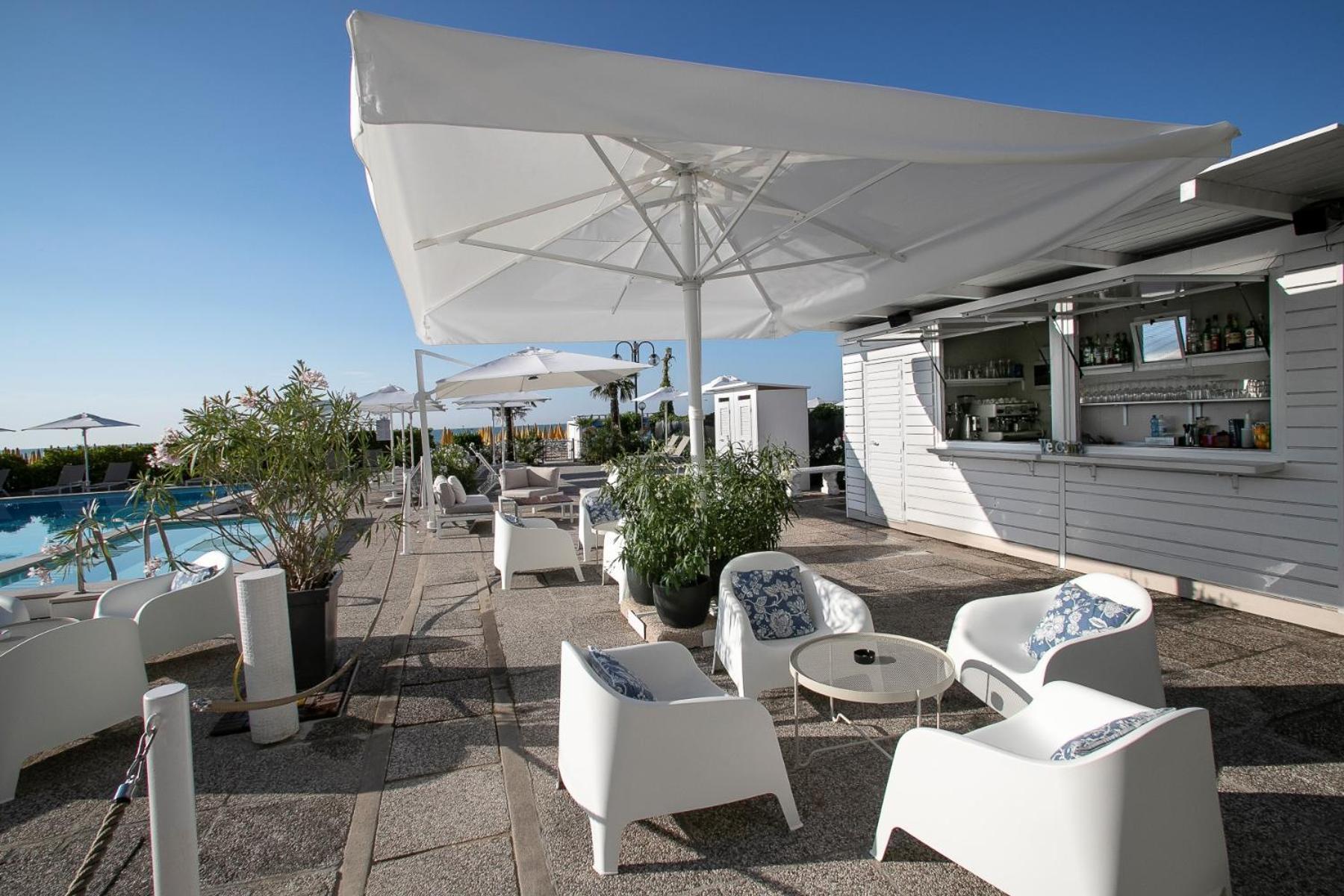 Hotel Imperial Palace Lido di Jesolo Exteriör bild