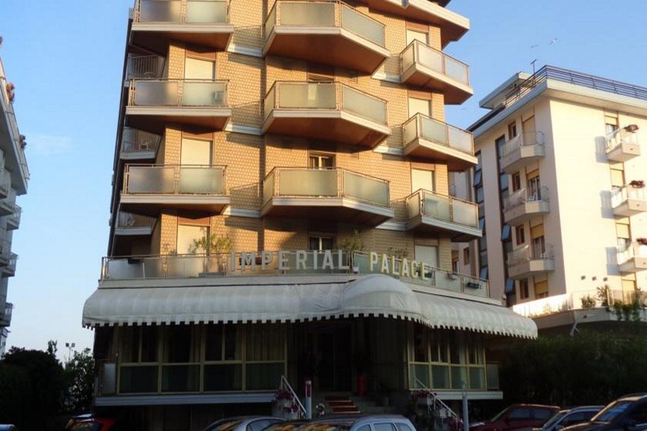 Hotel Imperial Palace Lido di Jesolo Exteriör bild