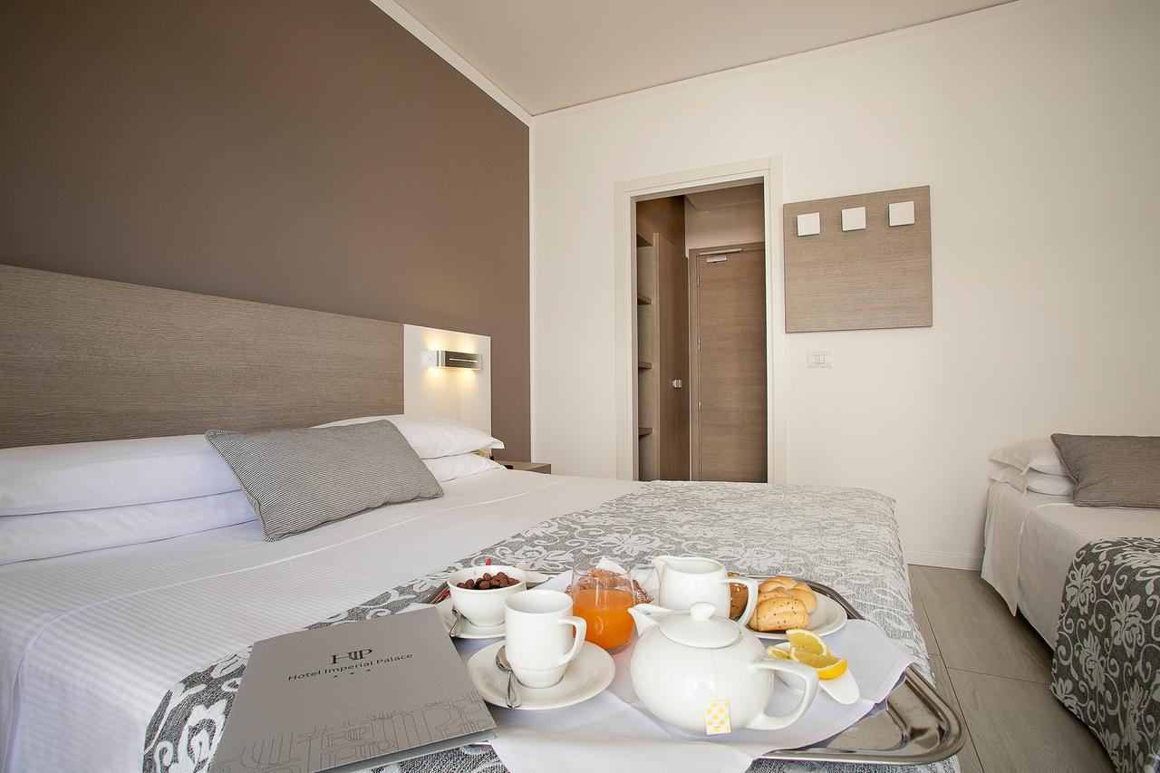 Hotel Imperial Palace Lido di Jesolo Exteriör bild